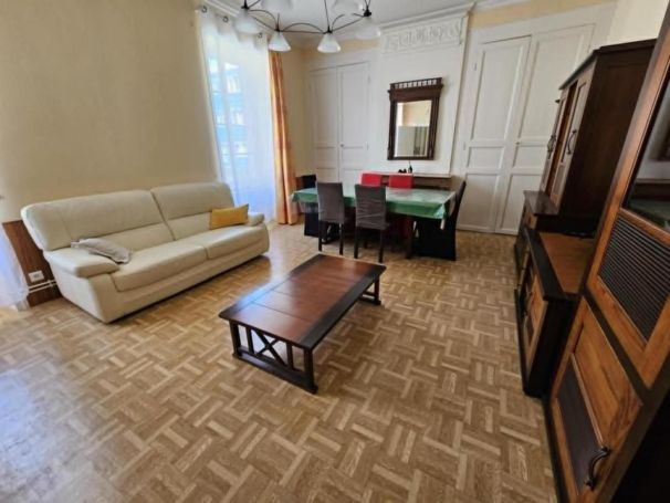 A louer APPARTEMENT T2 63 M2  LA ROCHE SUR YON