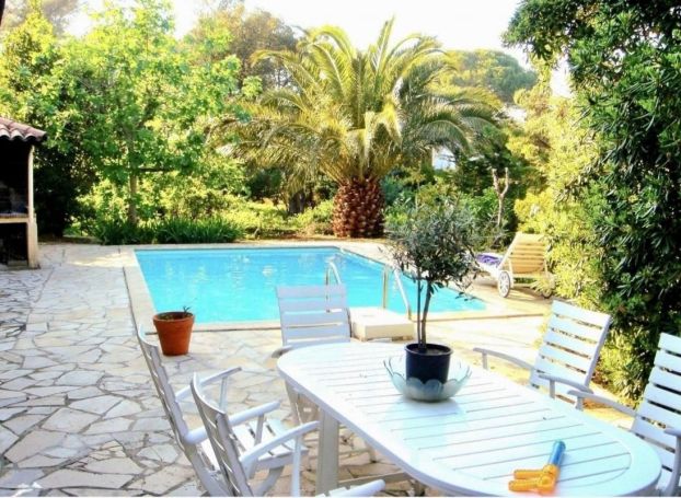 A vendre MAISON  5 PIECES 164 M2 VUE MER FREJUS