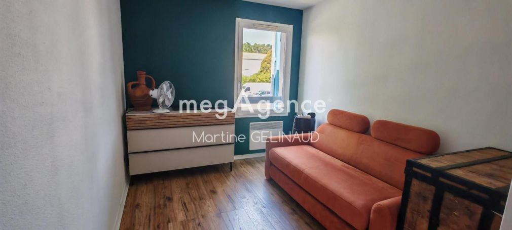 A louer APPARTEMENT T3 60 M2 TERRASSE  TONNAY CHARENTE