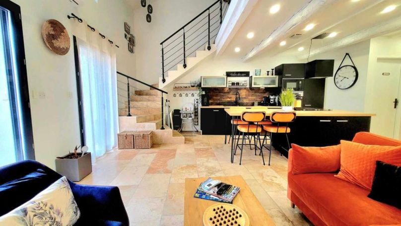 APPARTEMENT DE PRESTIGE T6 196 M2 TERRASSE BORD DE MER LA PALME
