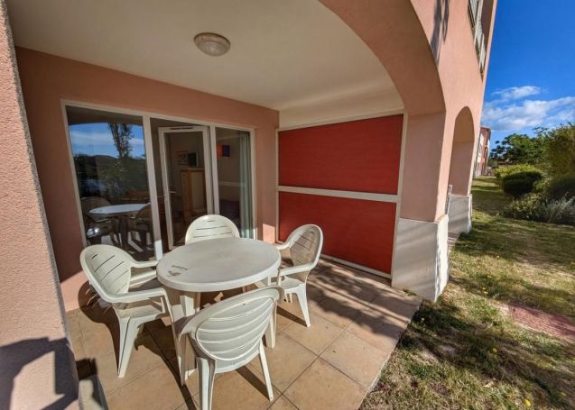 APPARTEMENT T2 33 M2 TERRASSE BORD DE MER LE BARCARES