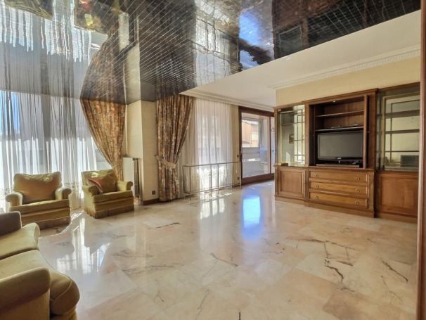 APPARTEMENT DE PRESTIGE T7 205 M2  PERPIGNAN
