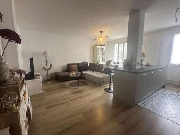 APPARTEMENT T4 90 M2 TERRASSE  PERPIGNAN
