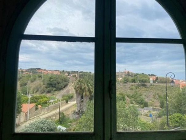 APPARTEMENT T4 90 M2 TERRASSE BORD DE MER COLLIOURE