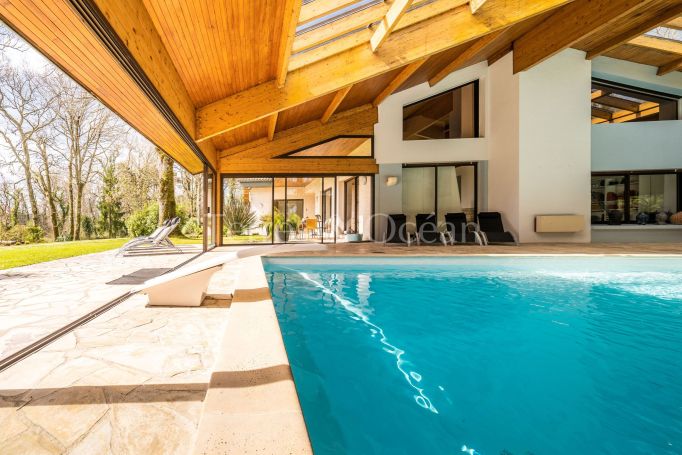 A vendre MAISON  13 PIECES 358 M2  SAUBION Forêt