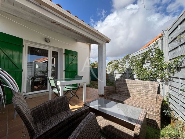A vendre MAISON  3 PIECES 34 M2 BORD DE MER LONGEVILLE SUR MER