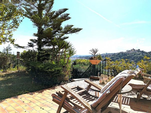 A louer MAISON  5 PIECES 134 M2 VUE MER CAGNES SUR MER