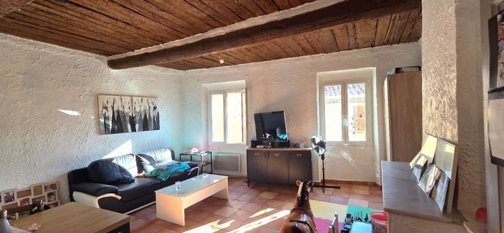 A louer APPARTEMENT T3 58 M2  AUBAGNE