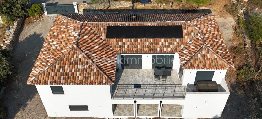 A louer MAISON  CONTEMPORAINE  LE CANNET DES MAURES