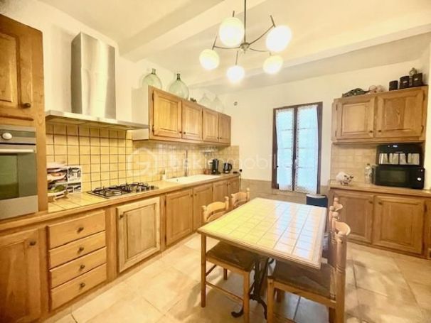 A vendre MAISON  DE MAîTRE  LE CAILAR