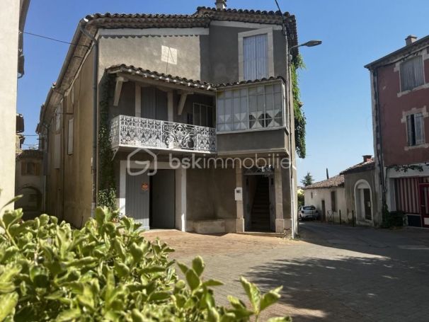 A louer MAISON  DE MAîTRE  LEZAN