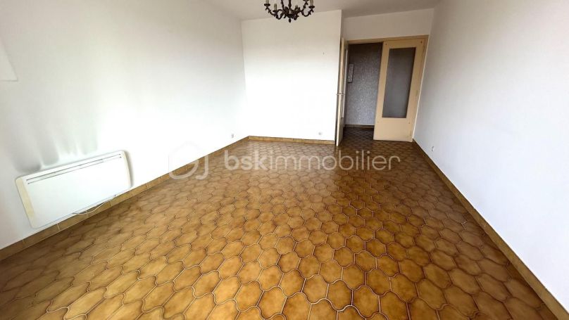 A louer APPARTEMENT T3 57 M2 BORD DE MER SIX FOURS LES PLAGES