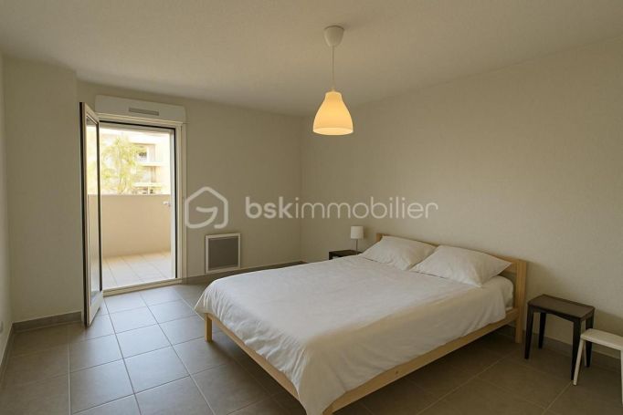 A louer APPARTEMENT DE PRESTIGE NEUF T4 85 M2 TERRASSE  MONTPELLIER