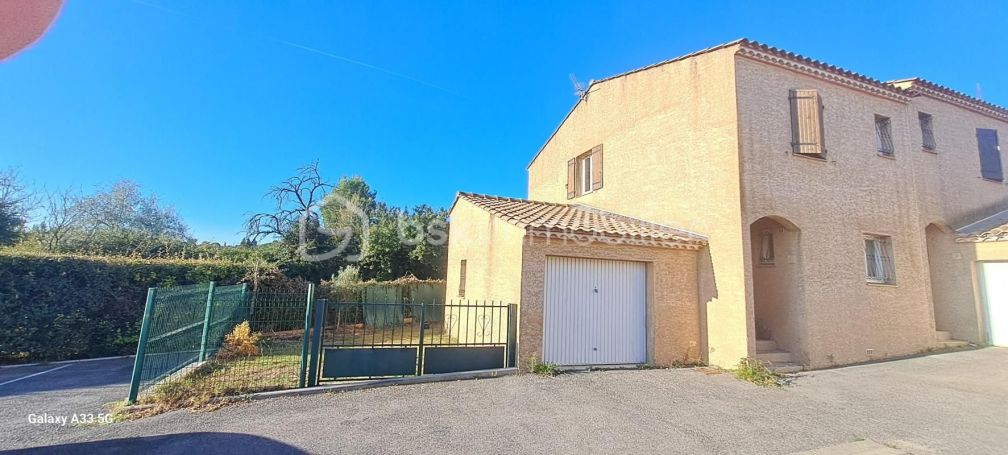 A louer MAISON  4 PIECES 88 M2  GENERAC