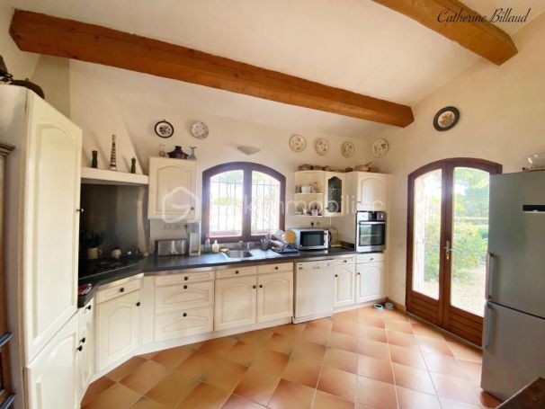 A louer MAISON  6 PIECES 155 M2 BORD DE MER HYERES