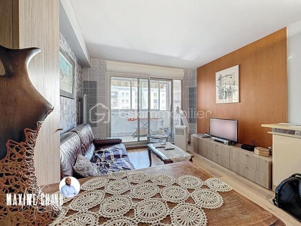 A louer APPARTEMENT T2 45 M2 BORD DE MER SETE
