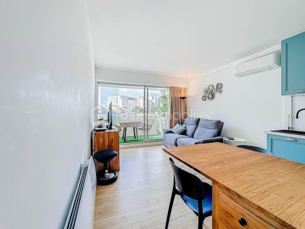 A louer APPARTEMENT DUPLEX T3 50 M2 PLAGE à PIED PALAVAS LES FLOTS