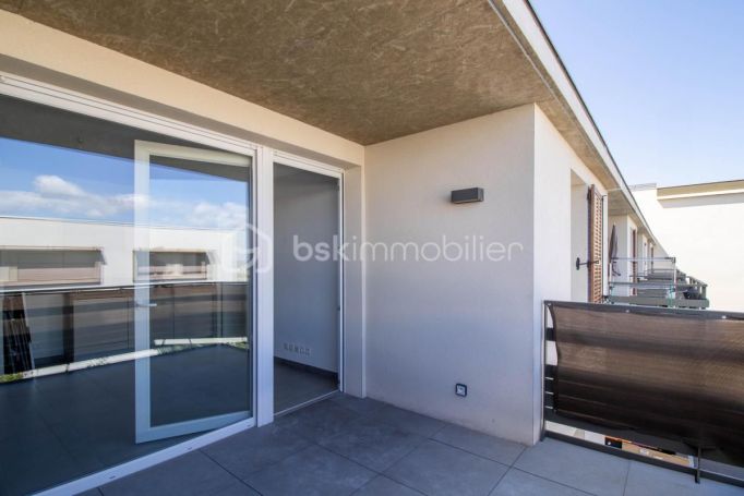 A louer APPARTEMENT T2 39 M2 TERRASSE PLAGE à PIED SETE