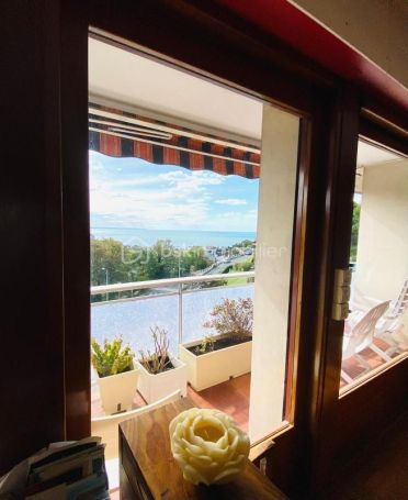 A louer APPARTEMENT DE PRESTIGE T6 134 M2 VUE MER LE HAVRE