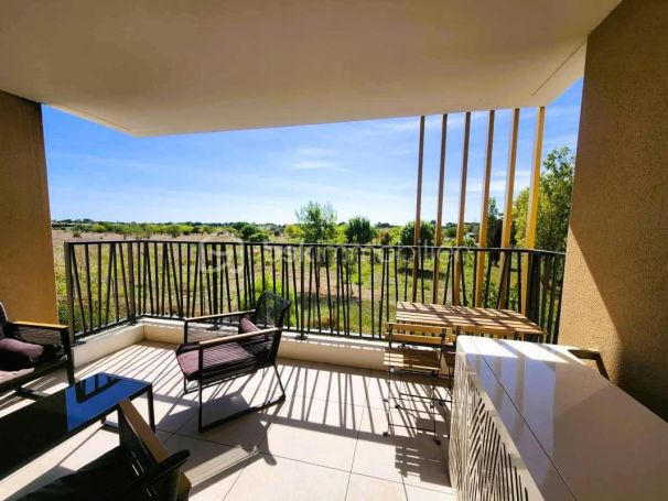 A louer APPARTEMENT T3 61 M2 TERRASSE BORD DE MER AGDE