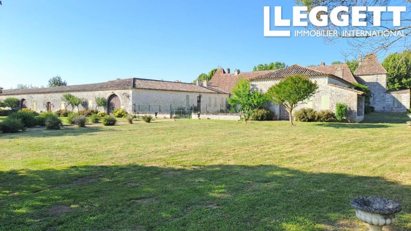 A vendre MAISON  DE MAîTRE  SAINT AVIT SAINT NAZAIRE