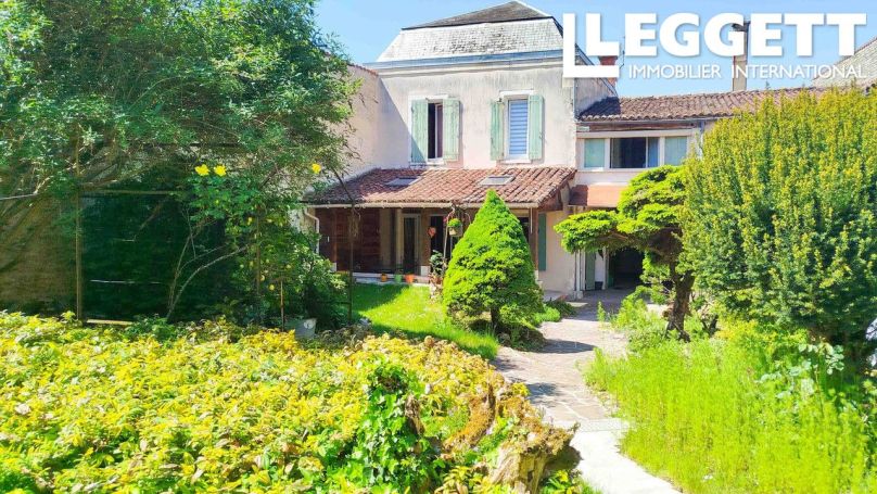 A louer MAISON  DE MAîTRE  DAMPIERRE SUR BOUTONNE
