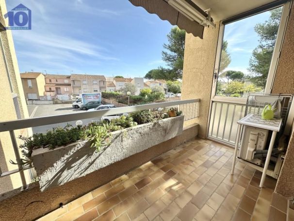 A louer APPARTEMENT T2 36 M2 TERRASSE PLAGE à PIED VALRAS PLAGE
