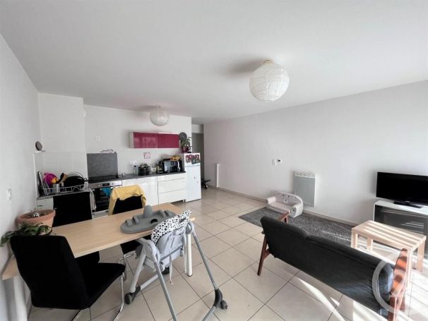 A louer APPARTEMENT T3 62 M2 TERRASSE  MONTPELLIER