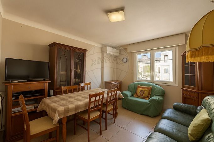 A louer APPARTEMENT T4 70 M2 BORD DE MER NICE