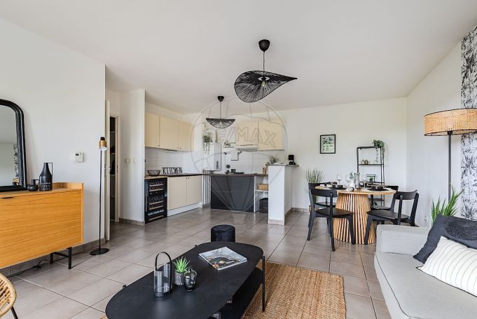 A louer APPARTEMENT T3 61 M2  MERIGNAC