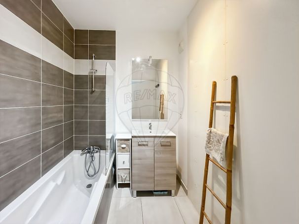 A louer APPARTEMENT T3 63 M2  NANTES
