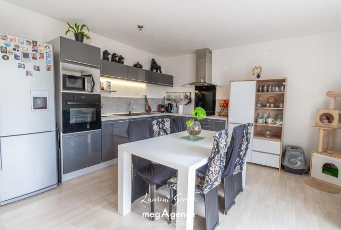 A louer APPARTEMENT T3 70 M2  ROUEN