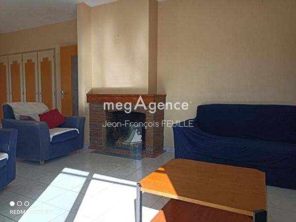 A louer APPARTEMENT T3 78 M2  SAINTE FOY LA GRANDE