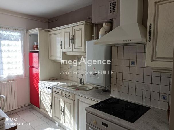 A louer APPARTEMENT T3 78 M2  SAINTE FOY LA GRANDE