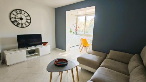 A louer APPARTEMENT T2 33 M2 VUE MER SAINT RAPHAEL