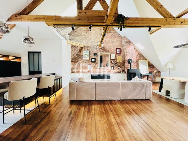 A louer APPARTEMENT DE PRESTIGE T3 112 M2  ARRAS