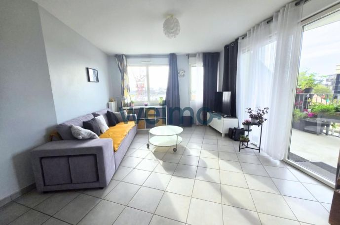 A louer APPARTEMENT T4 82 M2 TERRASSE  BORDEAUX