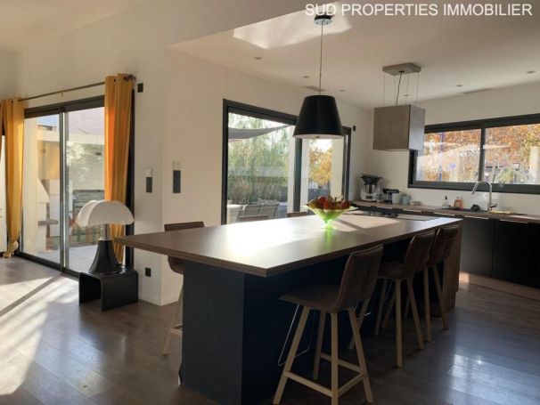 MAISON  CONTEMPORAINE  CABESTANY