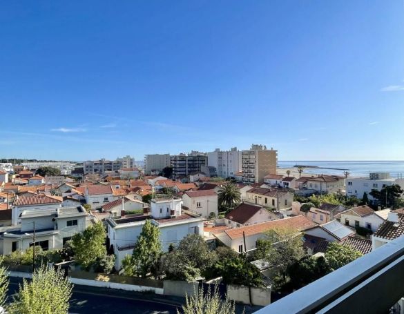 APPARTEMENT T4 100 M2 VUE MER CANET PLAGE