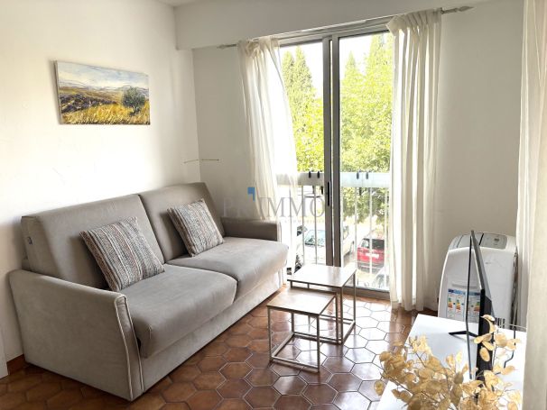 A louer APPARTEMENT T2 39 M2 BORD DE MER SAINTE MAXIME