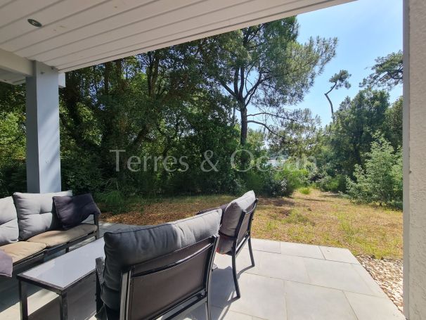 A louer MAISON  D'ARCHITECTE  SOORTS HOSSEGOR Lac, centre-vville et océan