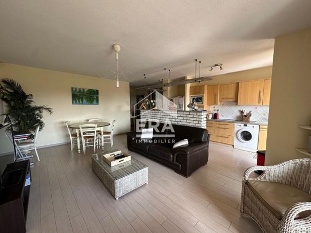 A louer APPARTEMENT T3 63 M2 TERRASSE BORD DE MER CAGNES SUR MER