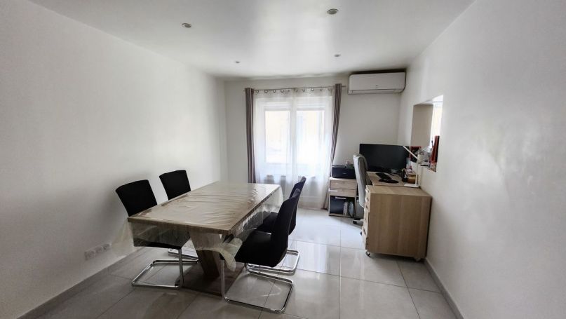 A louer APPARTEMENT DUPLEX T3 90 M2  AURIOL