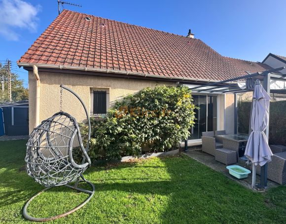 A vendre MAISON INDIVIDUELLE EN PARFAIT ETAT 4 PIECES PROCHE COMMERCES Le Havre