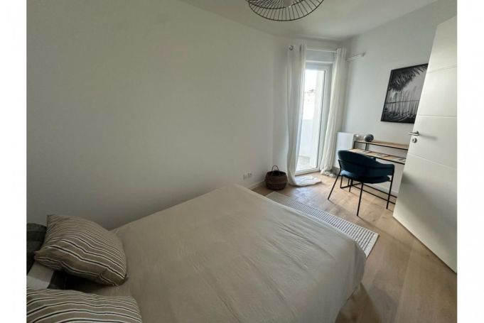 A louer APPARTEMENT NEUF T3 63 M2 TERRASSE BORD DE MER CIBOURE
