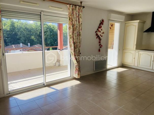 A louer APPARTEMENT T3 61 M2 TERRASSE  ASCAIN