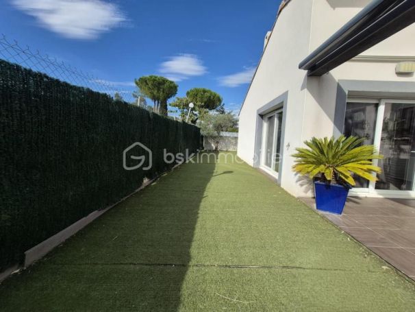 A vendre MAISON  4 PIECES 104 M2  MONTBLANC