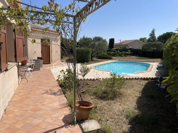 A louer MAISON  5 PIECES 110 M2  SAINT ANDRE DE SANGONIS