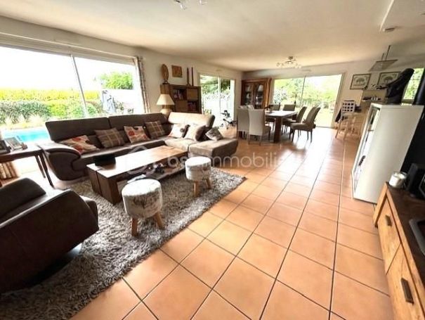 A louer MAISON  5 PIECES 152 M2  DAX