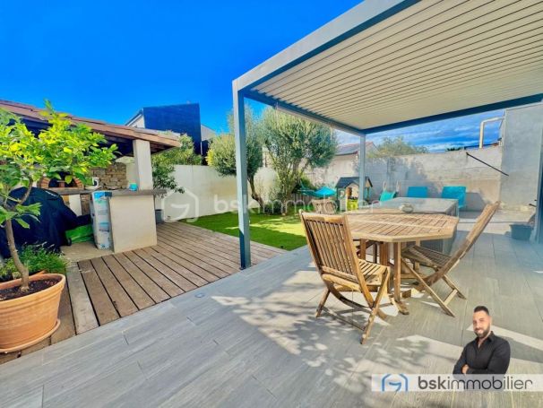 A vendre MAISON  4 PIECES 128 M2  SAINT JUST
